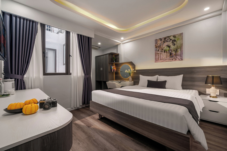 Bedroom 4, SOL Center Hotel, Huế