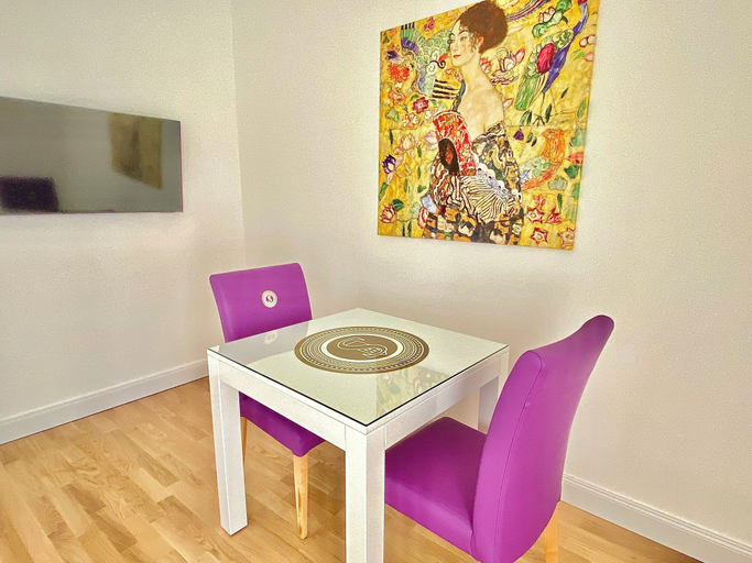 In-room dining 4, Steiner Residences Mödling, Mödling