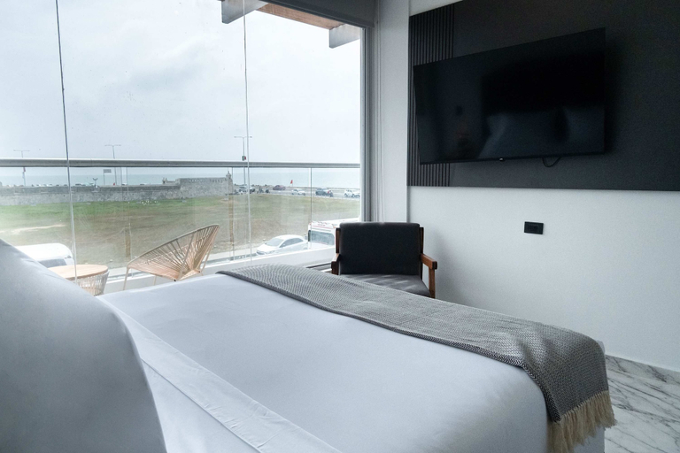 Room 5, w Lovely 2BR w Balcony Near C Amurallada, Cartagena de Indias