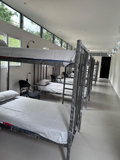 Room 4, Hyfit BNB, Bangalore