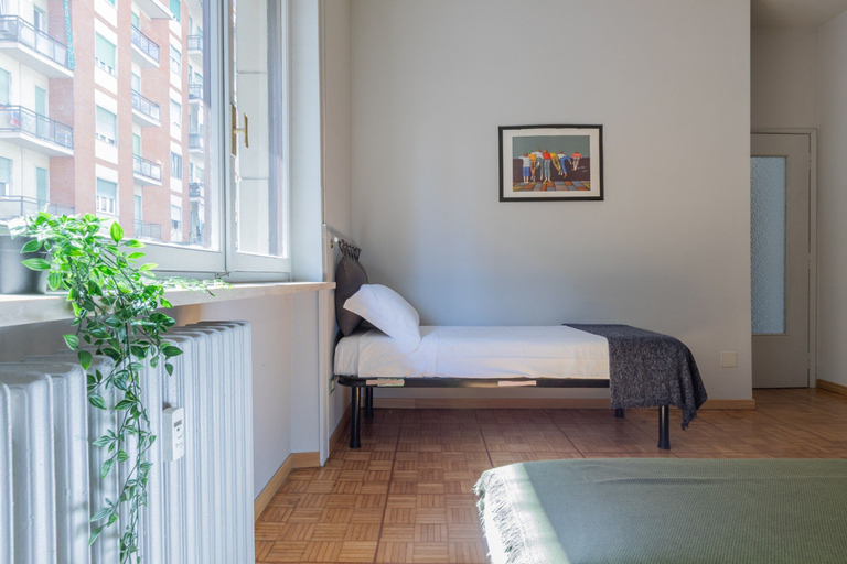 Bedroom 3, Pala Olimpico Apartment by Wonderful Italy, Torino