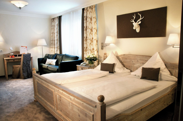 Bedroom 4, Landhotel Augustin, Lichtenfels