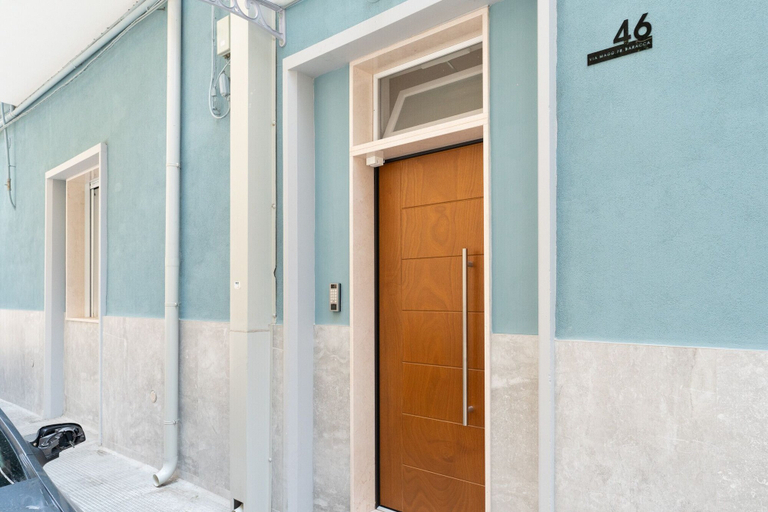 Room 4, The Urban Nest White and Grey by Wonderful Italy, Bari