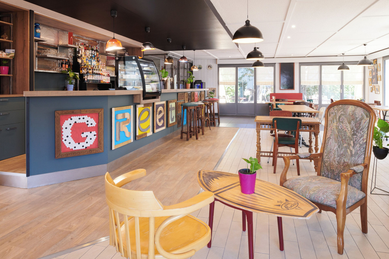 Food & Drinks 4, Greet hotel Saint Nazaire Trignac, Loire-Atlantique