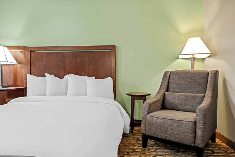 Bedroom 3, Ledgestone Suites Hotel Vernal, Uintah