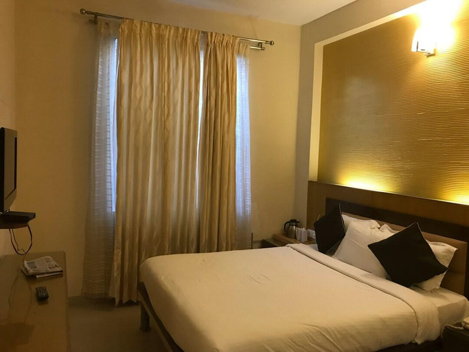 Bedroom, Sandesh Kingston, Bangalore