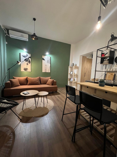 Others 3, Central Cozy Apartment