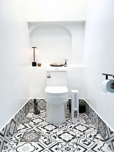 Bathroom 5, A Casa Portuguesa Coron Boutique Hostel, Coron