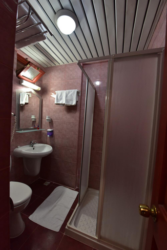 Bathroom 5, Belcehan Beach Hotel, Fethiye