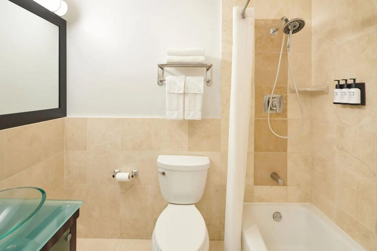 Bathroom 4, Aqua Palms Waikiki, Honolulu