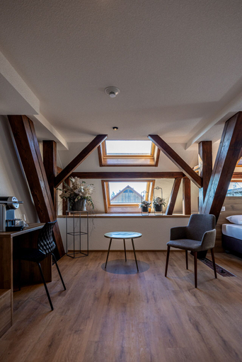 Others 4, Hotel & Restaurant Bären, Wangen