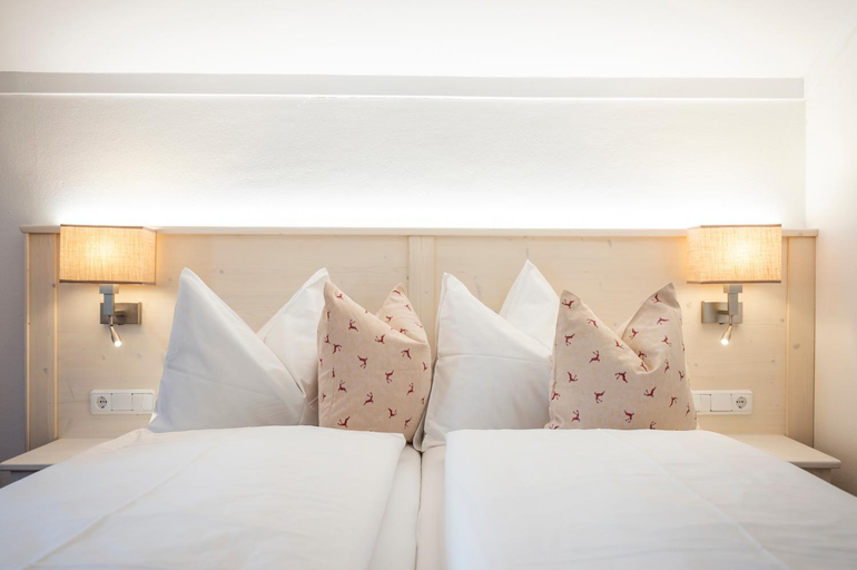 Bedroom 2, Hotel Tauernblick, Sankt Johann im Pongau
