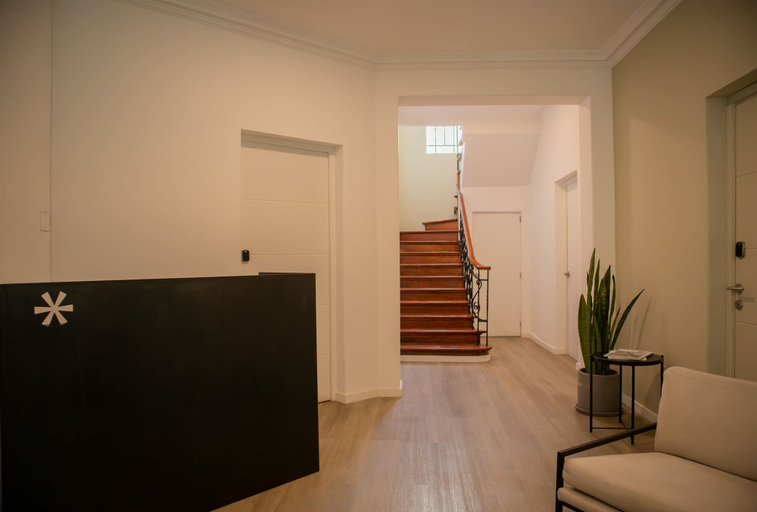 Room 5, w Impressive 5BR w Terrace in Miraflores, Lima