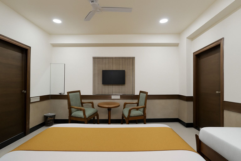 Bedroom 3, Col's Hotel Uphaar, Ujjain