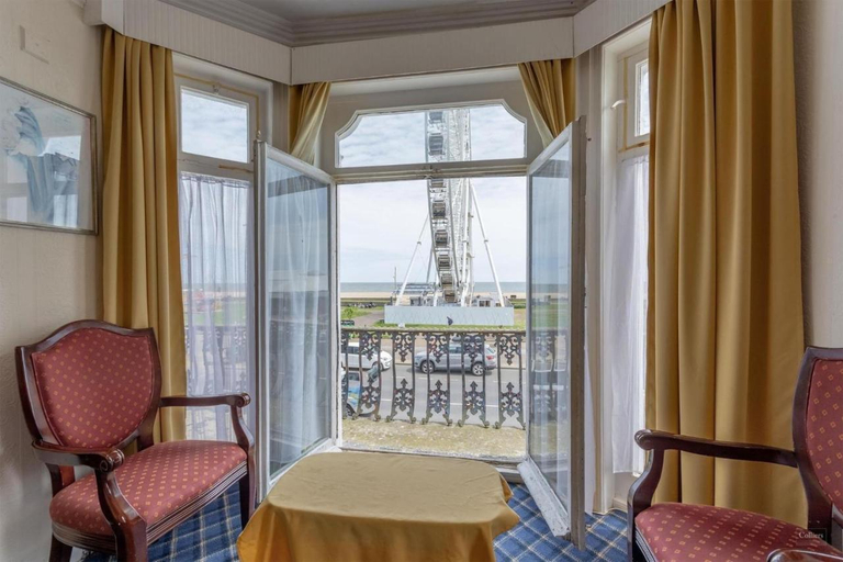 2, Royal Hotel, Norfolk