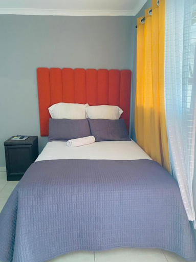 Others 3, Ikhaya Guesthouse, Uthungulu