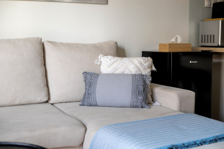 Bedroom 2, Attica - Captivating 2-Bedroom Apt & Balcony in Athens, Attica