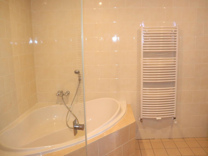 Others 5, Apartment in Netherlands near Nature Trails, Coevorden
