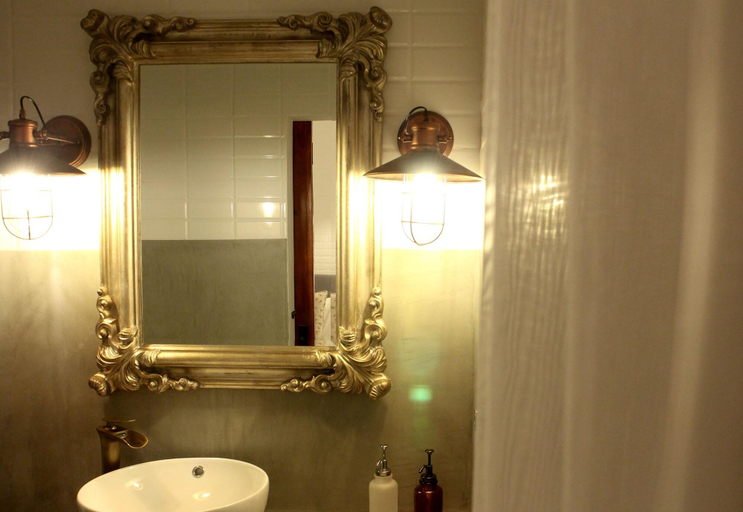 Bathroom 3, Storytellers Villas, Sintra