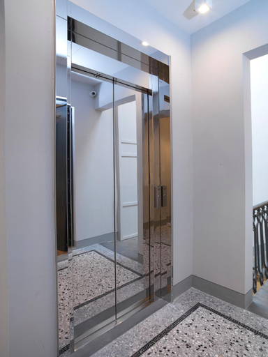 Others 5, DRAGO d' ORO SUITES, Florence