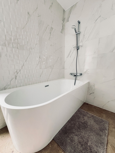 Bathroom 4, AGrey frame Residence Villas, Tunari