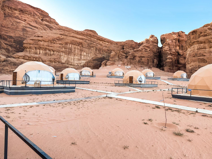 Others 5, wadi Rum camps , Quaira