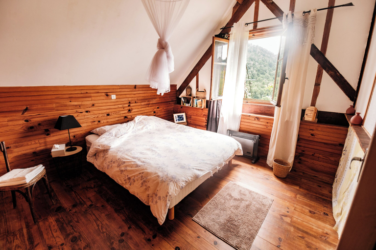 Bedroom 4, Gîte d'Aunac, Ariège