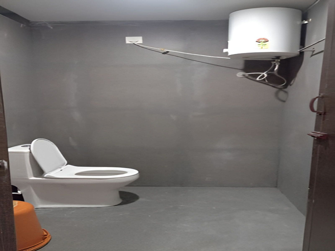 Bathroom 3, MRT Grand Residency, Cuddalore