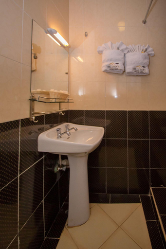 Bathroom 4, Hillcourt Resort And Spa, Nakuru Town East