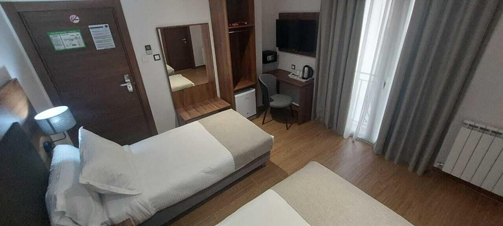 Room 2, Lounis Hotel by Atlantis, Oran