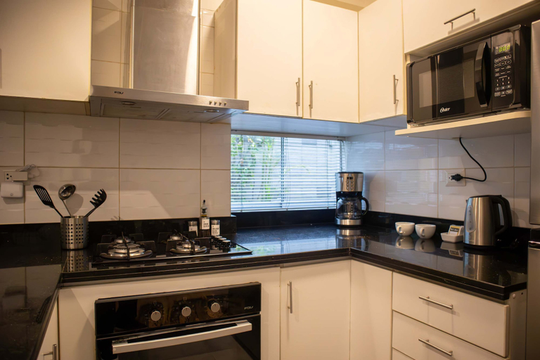 Room 2, w Striking 1BR in Miraflores, Lima