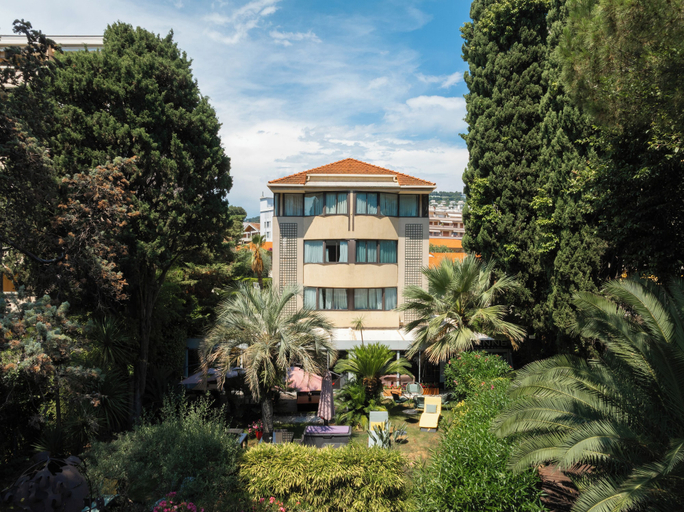 Exterior & Views 2, Hotel Cezanne, Alpes-Maritimes