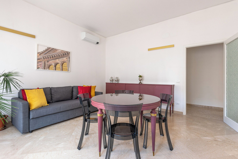 Others 5, Accordi a Palermo by Wonderful Italy, Palermo