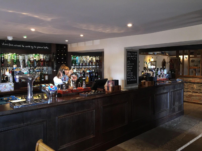 Food & Drinks, Three Horseshoes Inn, Durham