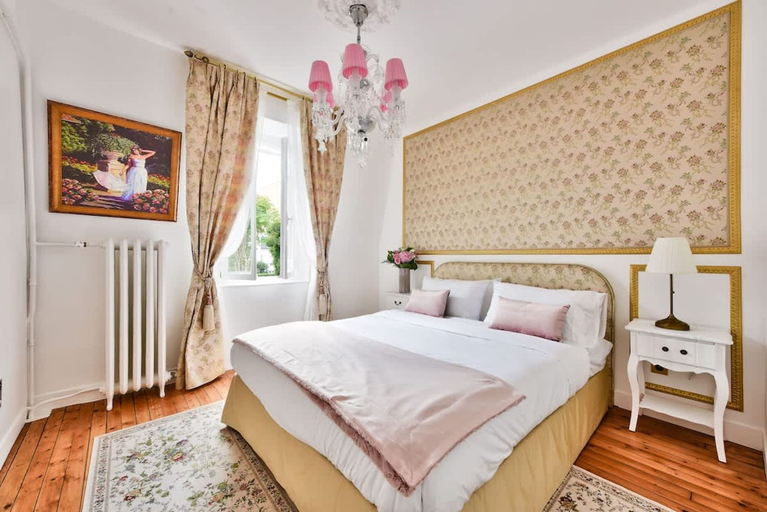 Room 2, Noble Luxury Residence in the Heart of Paris, Paris