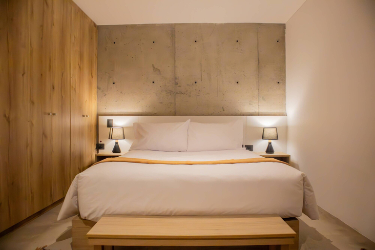 Room 5, w Sublime 1BR w Balcony in Barranco, Lima