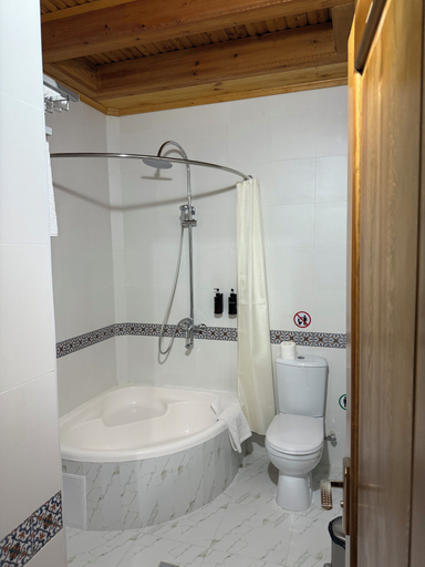 Bathroom 4, Hotel Fatima, Buxoro