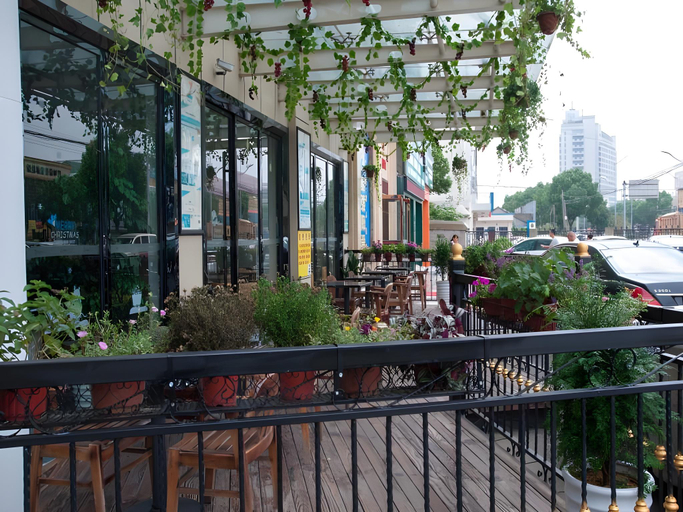 Others 5, Zmax Nanjing Ningbo Yuyao Fengshan Road, Ningbo