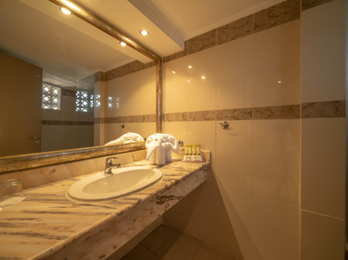 Bathroom 4, Sunshine Rhodes, South Aegean