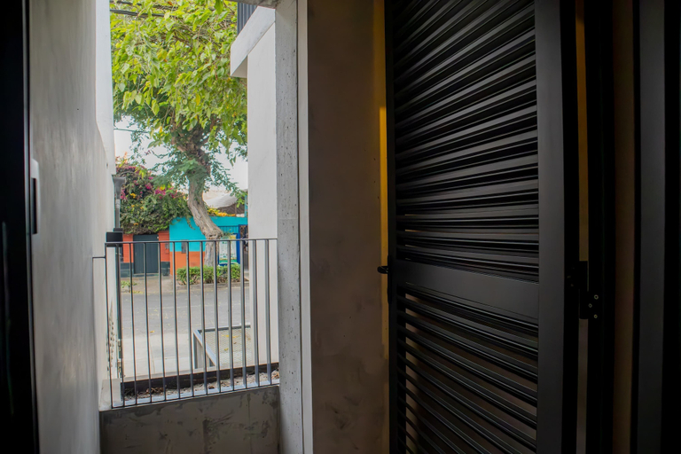 Room 4, w Sublime 1BR w Balcony in Barranco, Lima