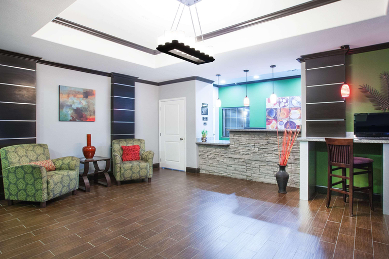 Public Area 2, Super 8 by Wyndham Carthage TX, Panola
