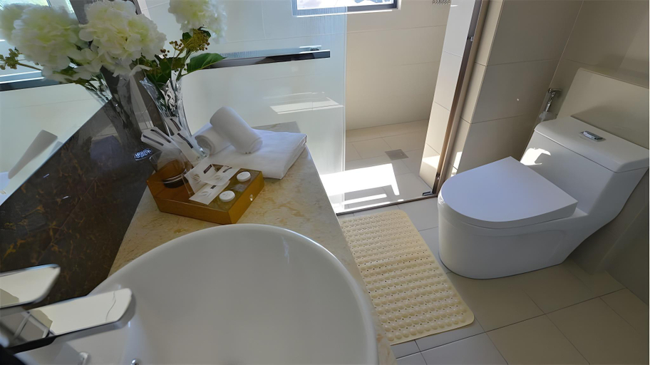 Bathroom 5, Wafa Hotel and Apartment, Bandar Seri Begawan