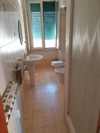 Bathroom 5, Appartamento di Yan, Rome