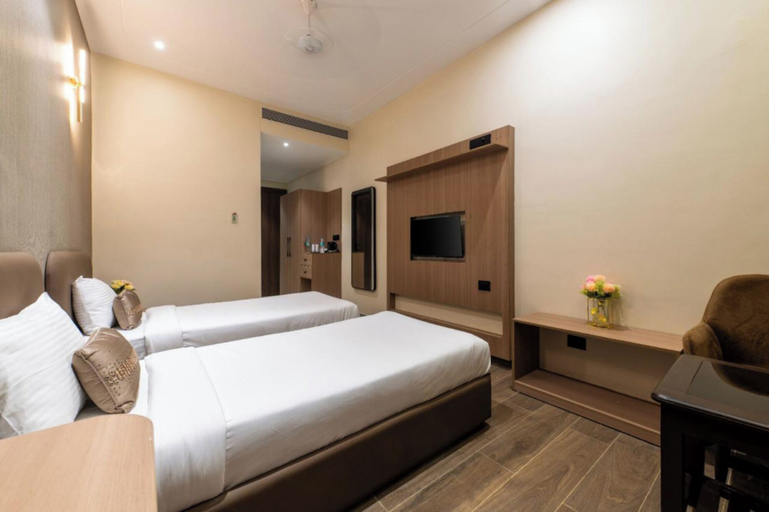 Bedroom 3, Hotel Kingsway Continental Raipur, Raipur