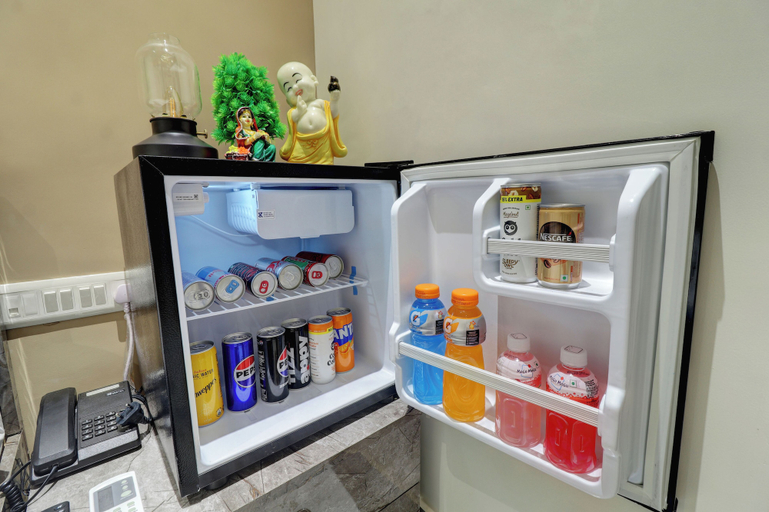 Food & Drinks 5, Royal Inn, Thane
