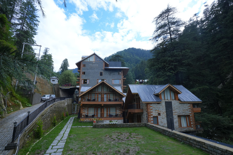Exterior & Views, Bradhi - Riverside Resort Jibhi, Kullu