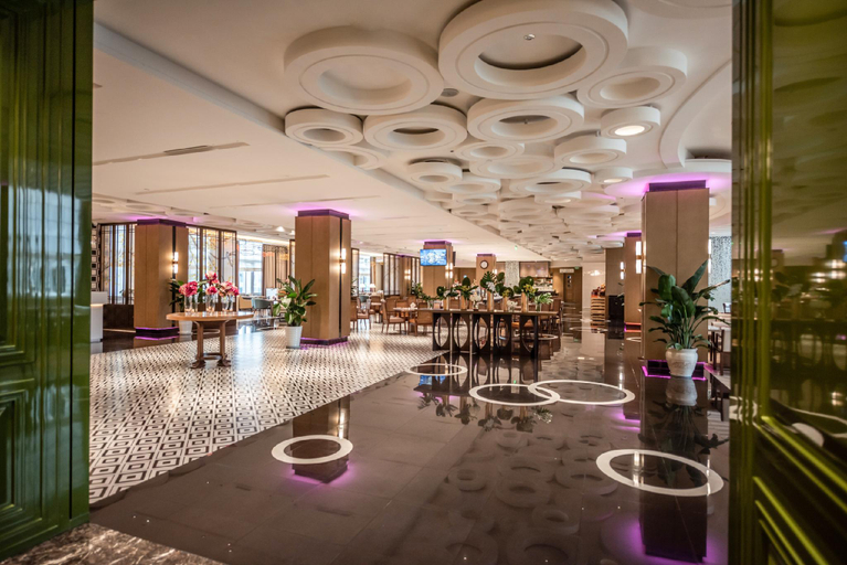 Food & Drinks 5, Chengdu Rainbird Hotel, Chengdu