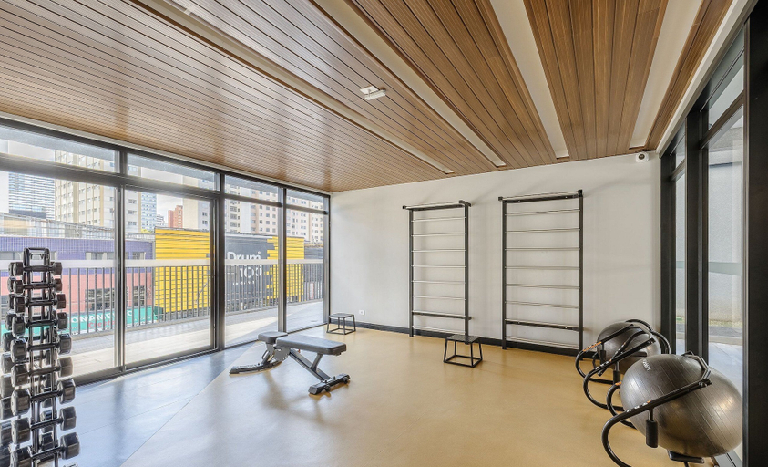 Fitness facility 2, Comfortable and Complete Stay in Downtown Curitiba - ECL, Curitiba