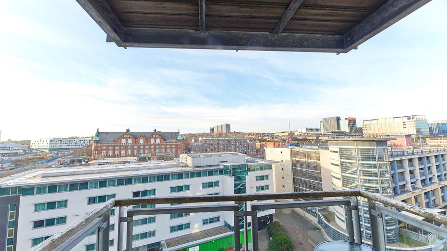 Room 5, Thornton in Newcastle Upon Tyne, Newcastle upon Tyne