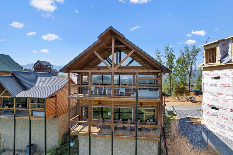 Exterior & Views 2, Dolly Valley View, Sevier
